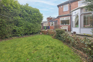 Photo 25- click for photo gallery